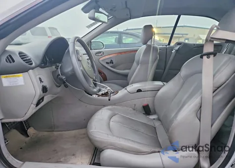 2005 Mercedes-Benz Clk 320 z USA, uszkodzony, nr VIN WDBTK65GX5T044916